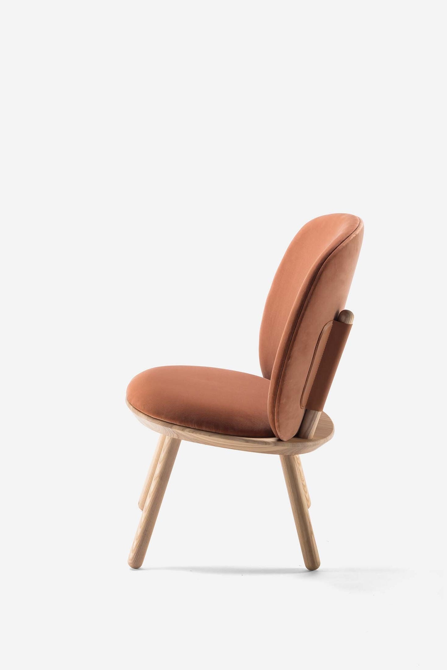 Naïve Low Chair